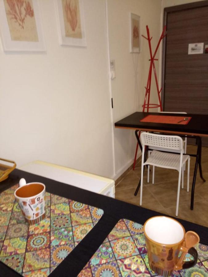 Kingsize Bed 2X2,20 Comfort Super Wifi 70 Mbps Studio! Thessaloniki Buitenkant foto