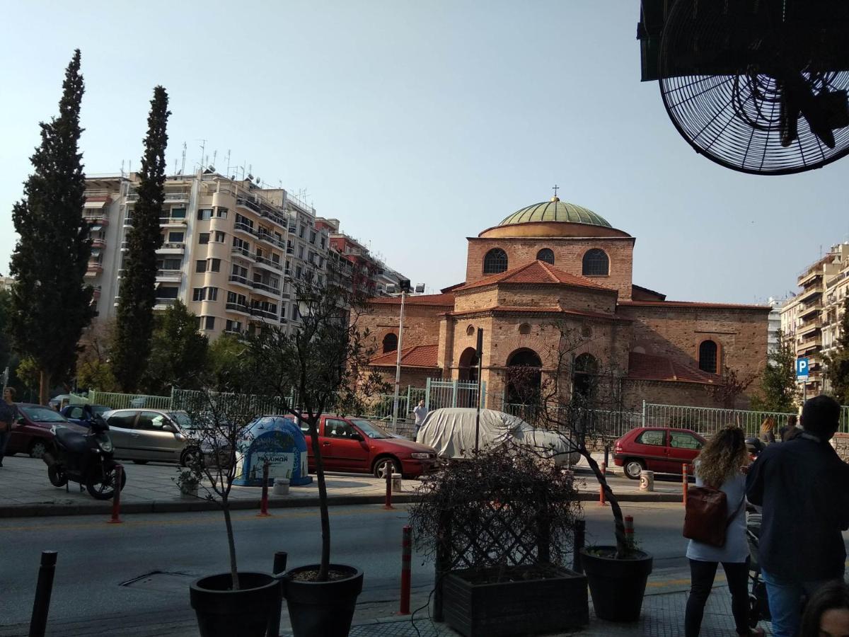 Kingsize Bed 2X2,20 Comfort Super Wifi 70 Mbps Studio! Thessaloniki Buitenkant foto